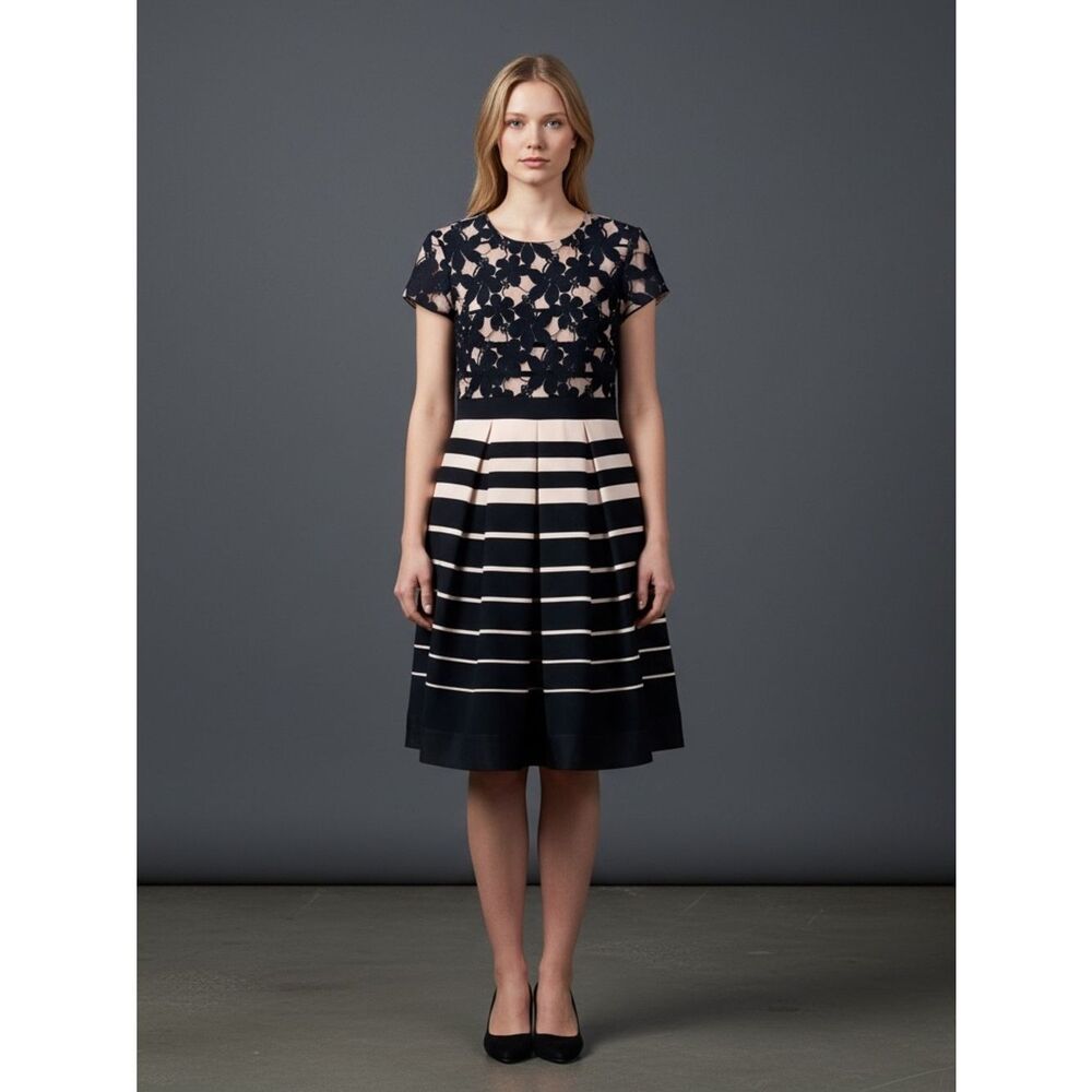 Elegant Danny & Nicole Floral Lace Fit & Flare Dress – Size 6 ✨